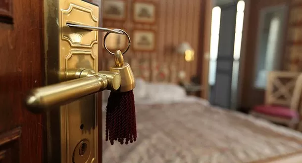 5 estafas de hotel que podrían arruinar tus próximas vacaciones