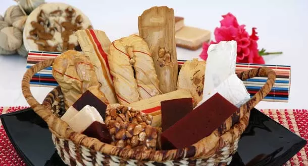 Melcocha Ecuatoriana, manjar exquisito de tradición en Baños de Agua Santa