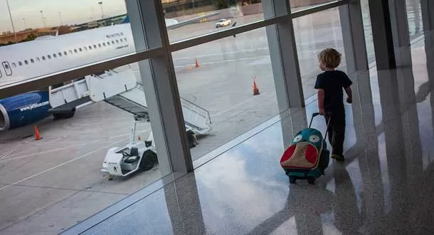 10 consejos para sobrevivir un viaje con niños en avión