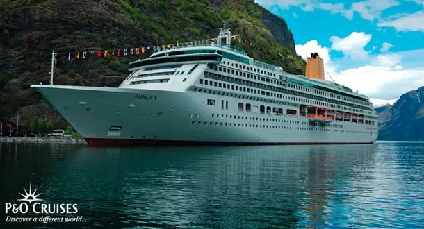 Dando la vuelta al mundo navegando en el crucero Aurora