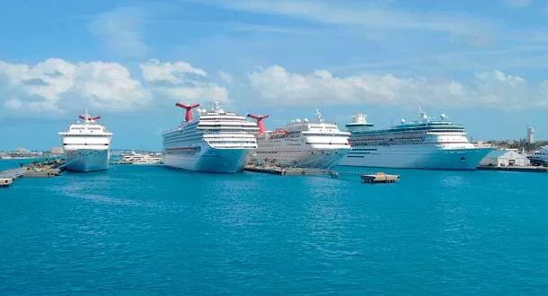 Carnival Cruise Line líder mundial en el ranking de cruceros 2015
