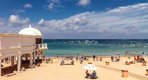 La provincia de Cádiz ha superado ya el millón de turistas en lo que va de 2015
