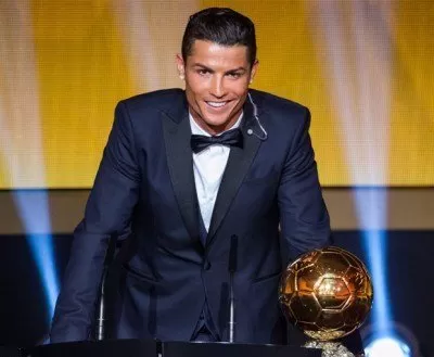 CRISTIANO RONALDO EN EL MUNDO DE LA HOTELERIA