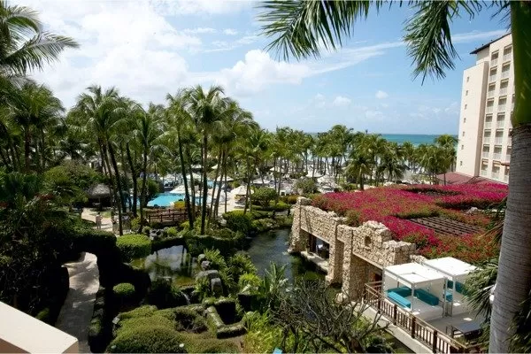 HYATT REGENCY ARUBA DONDE SE DISFRUTA EL CARNAVAL Y SUPER BOWL