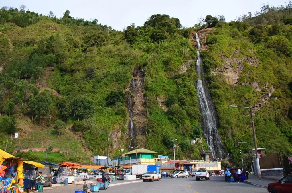Aventuras en la Ruta de las Cascadas – Ecuador
