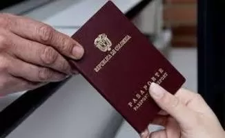 98000 COLOMBIANOS VIAJARON A EUROPA SIN VISA