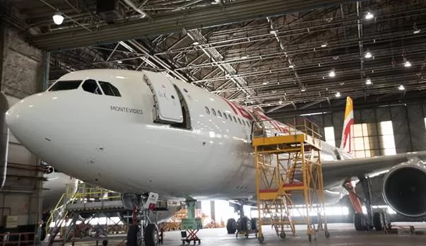 MONTEVIDEO: QUINTO AIRBUS A330-200 DE IBERIA