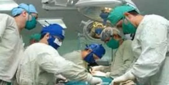 MEDICINA CUBANA A DISPOSICIÓN DEL TURISMO