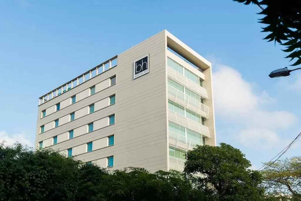 HOTELES DE GMH LOGRAN AHORRO HASTA DEL 50%  EN CONSUMO DE ENERGÍA, AGUA, HUELLA DE CARBONO.