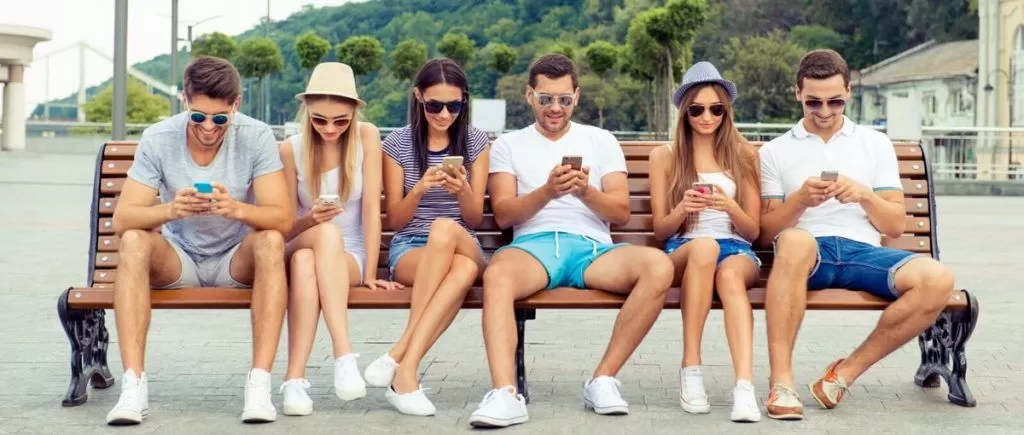 A los millennials si les gustan los mensajes de texto