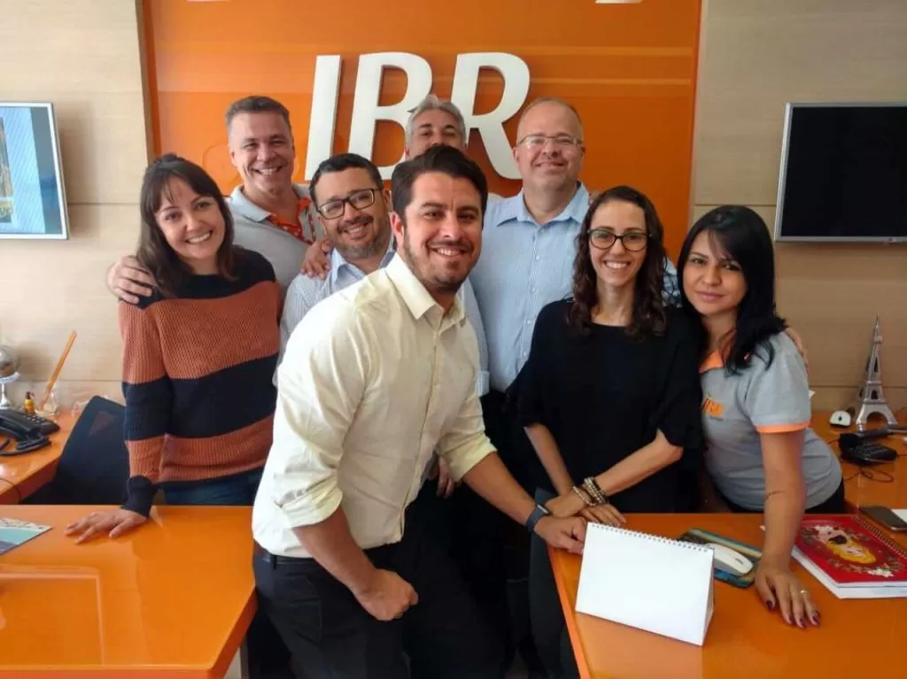 Gerentes comerciais de hotéis de João Pessoa  visitam agentes de viagens mineiros