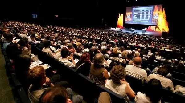 El turismo de reuniones en Barcelona generó 1.900 M € en 2018