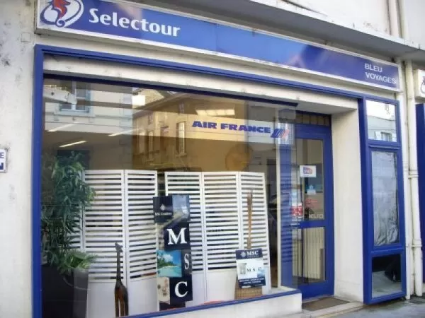 El sueldo de los agentes franceses sube el 1,5% con un mínimo de 1.500 €