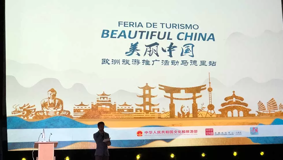 CHINA QUIERE CONSEGUIR MÁS TURISTAS ESPAÑOLES