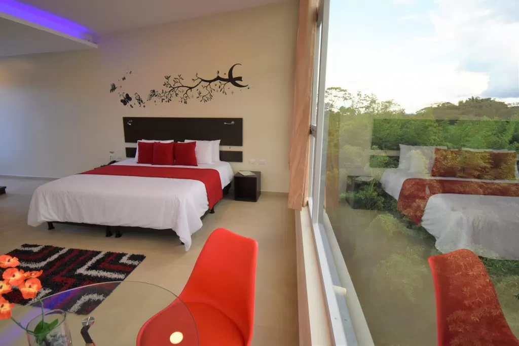 PASTAZA SI TIENE HOTELES