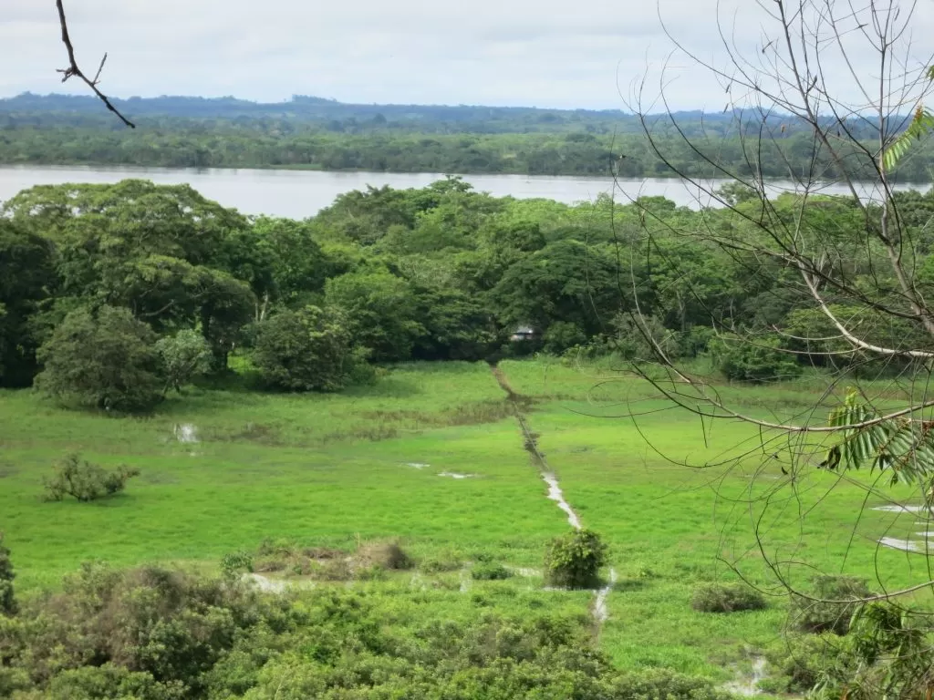 Germán Morales Hoteles adelanta programa de responsabilidad social en Barbacoas, Antioquia.