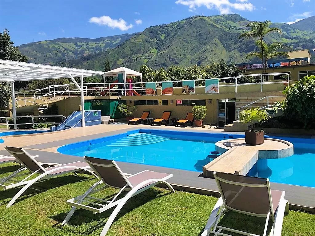 Paquete alojamiento más desayuno y actividades en la hermosa cuidad de Baños de Agua Santa