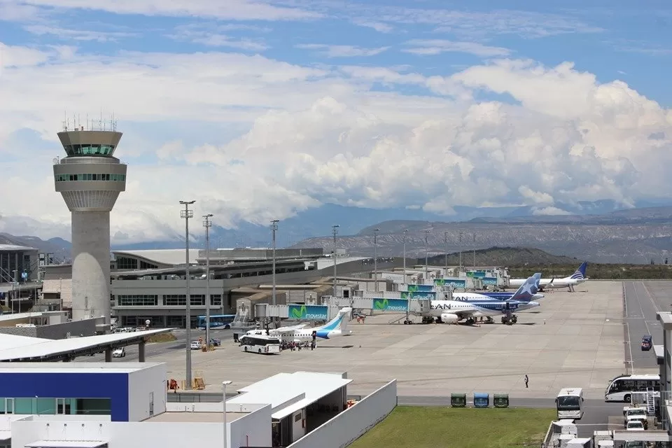 Operación de aerolíneas retoma la normalidad en el Aeropuerto Internacional de Quito