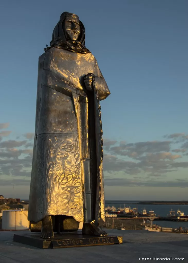 La Subsecretaría de Turismo de Puerto Deseado presenta un nuevo circuito denominado “Huellas Tehuelches”.