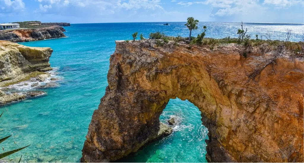 Anguilla se declara libre de transmisión de COVID-19