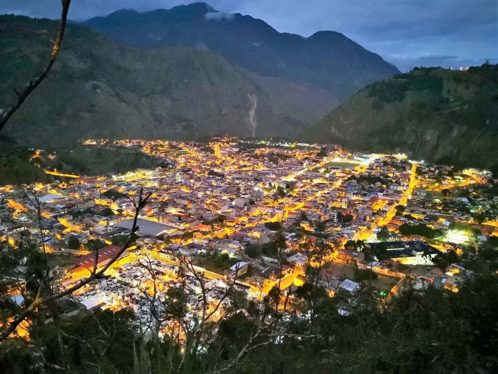 BAÑOS – ECUADOR EN STAND BY
