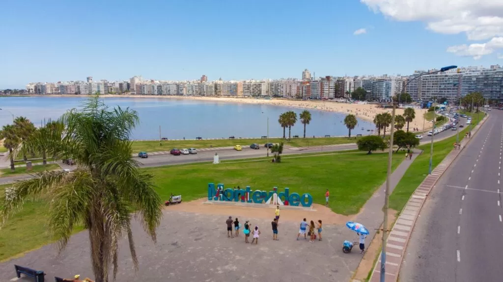 UNION EUROPEA ABRE SUS FRONTERAS A URUGUAY