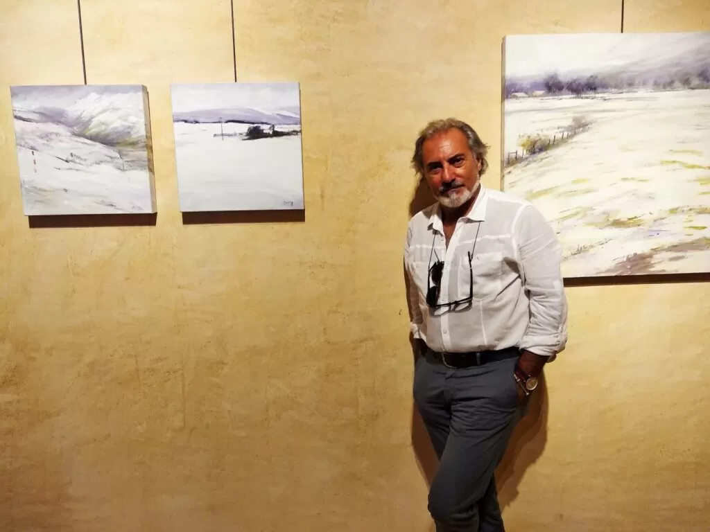 Marnay muestra sus oleos del mar Cantábrico en el Espacio de Arte Contemporáneo.