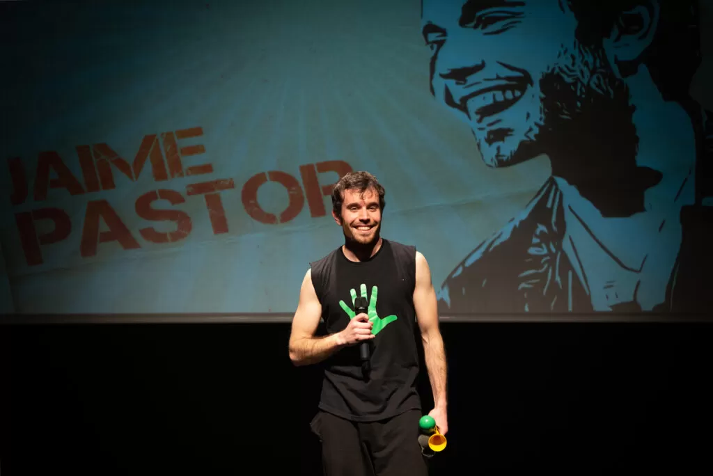 Jaime Pastor, guionista de El Hormiguero, estrena en Madrid   ‘Frido’, “la primera stand-up comedy sin palabras de Europa”