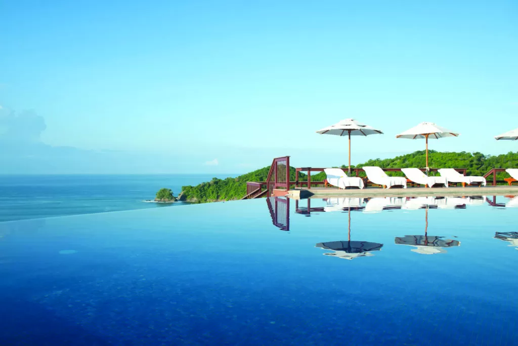 Hotel Punta Islita incorpora experiencias autóctonas con personal  de la comunidad