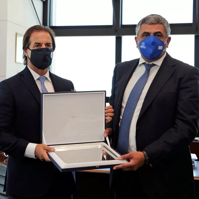 El secretario general de la OMT visitó Uruguay