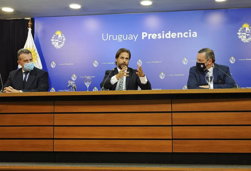 Uruguay reabre fronteras parcialmente desde el 1 de febrero