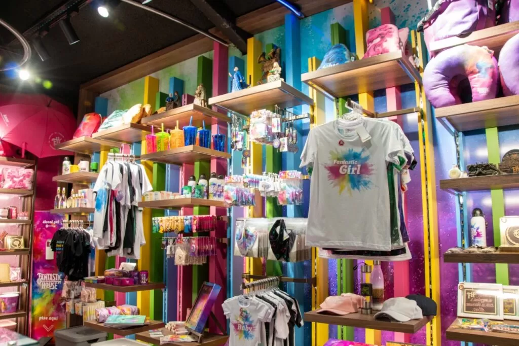 Reabre la tienda más colorida del sur de Brasil, The Fantastic Shop en Gramado