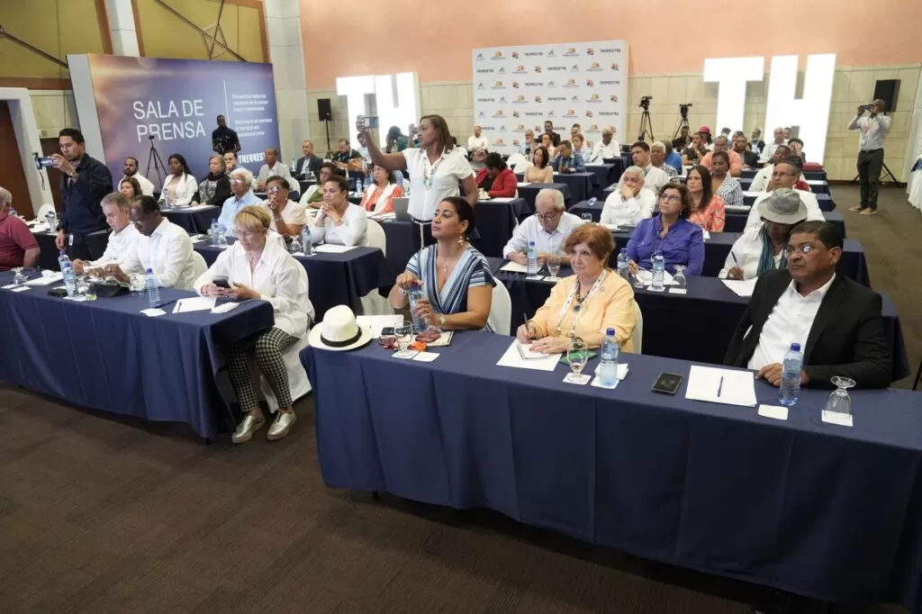 Director del INFOTEP destaca impacto de la Industria 4.0 en la Comunicación y el Turismo