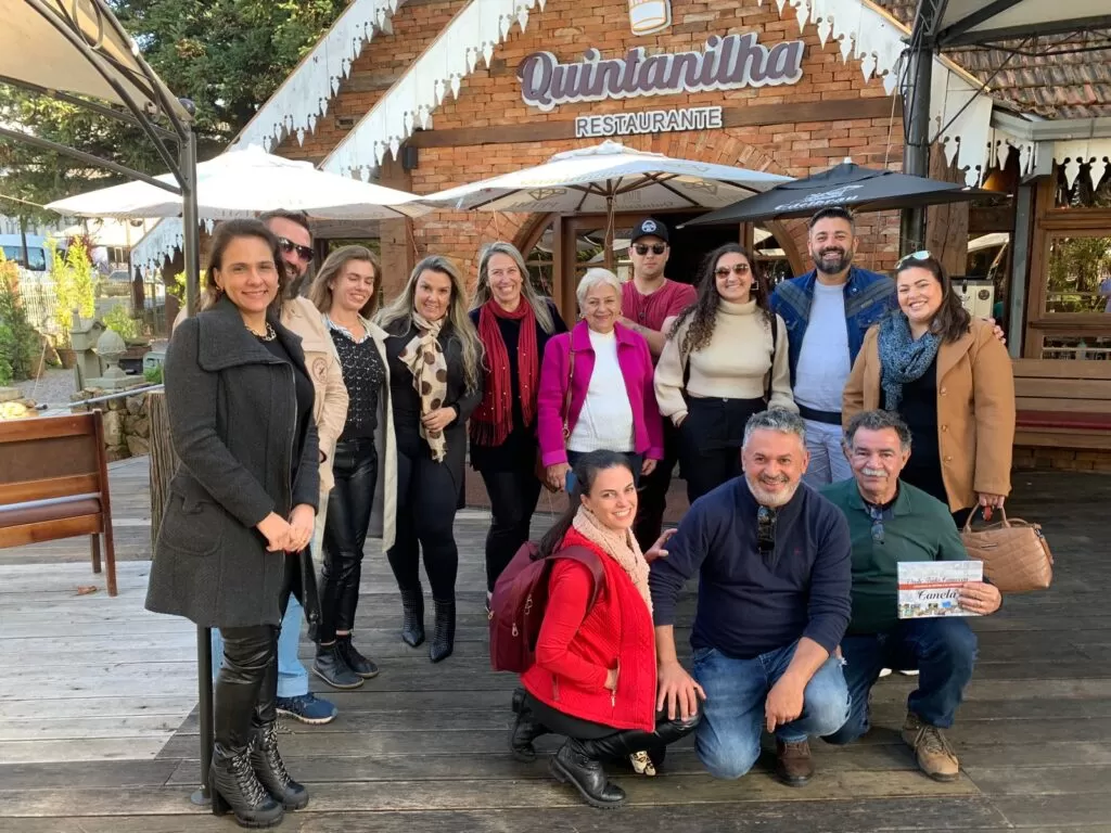 COMITIVA DE MINAS GERAIS VISITA A SERRA GAÚCHA POR INTERMÉDIO DO FESTURIS
