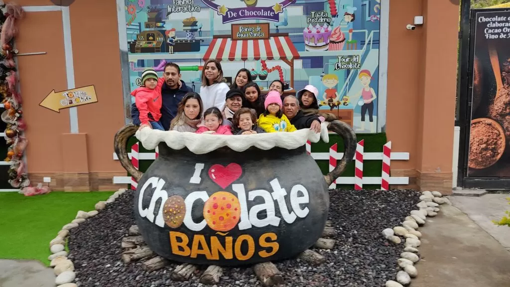 ECUADOR: PRIMERA FABRICA DE CHOCOLATE PARA NIÑOS
