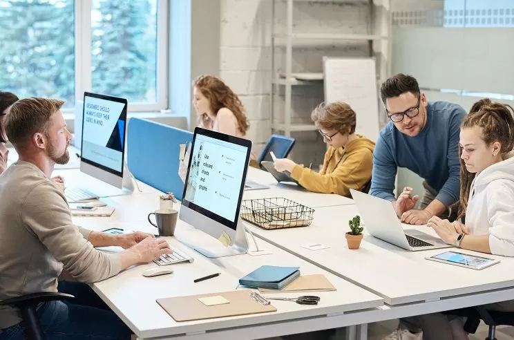 6 de cada 10 empresas en Colombia tienen dificultades para retener a sus empleados