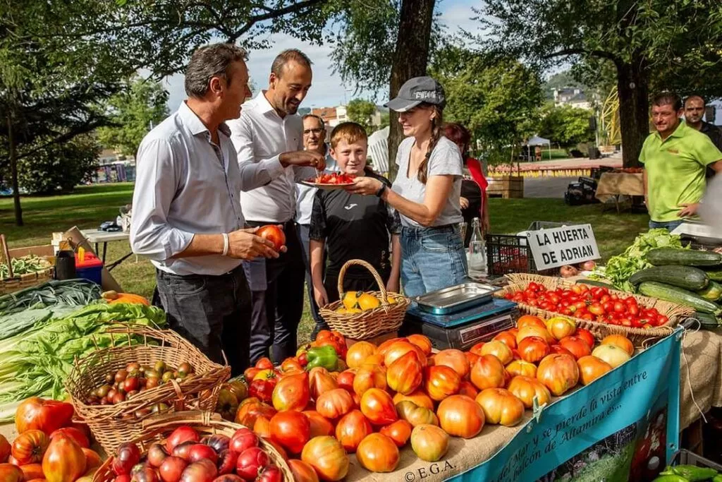 Éxito del II Festival del Tomate de Cantabria celebrado en Torrelavega.