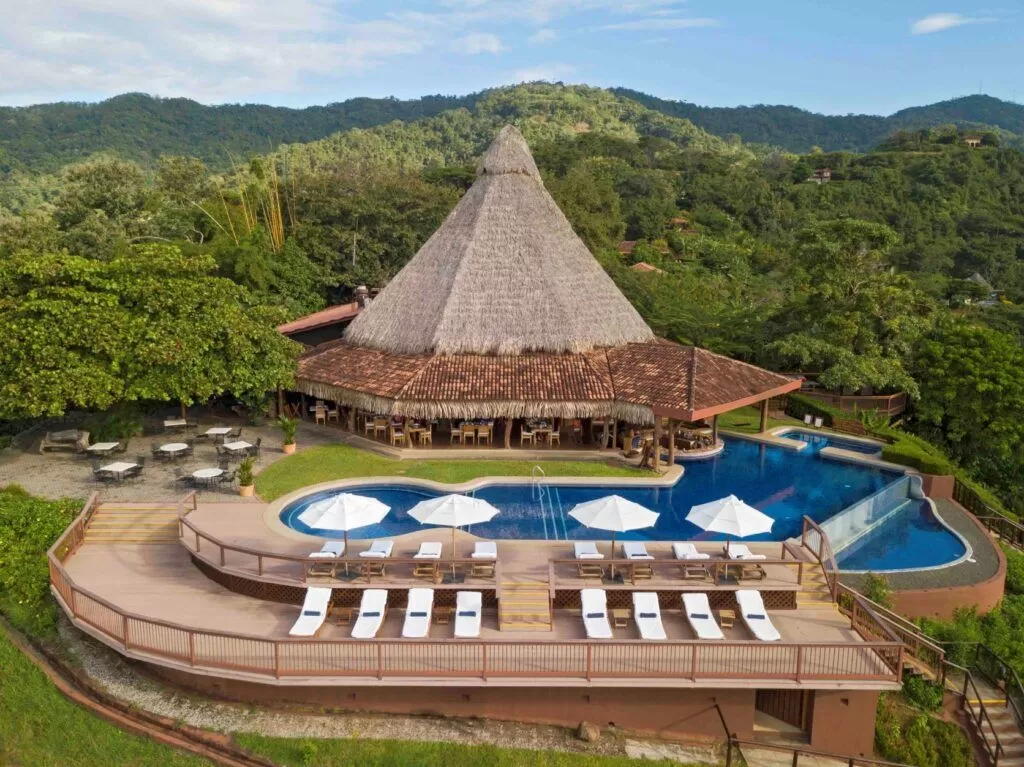Fiestas patrias se vivirán en Punta Islita con experiencias costarricenses