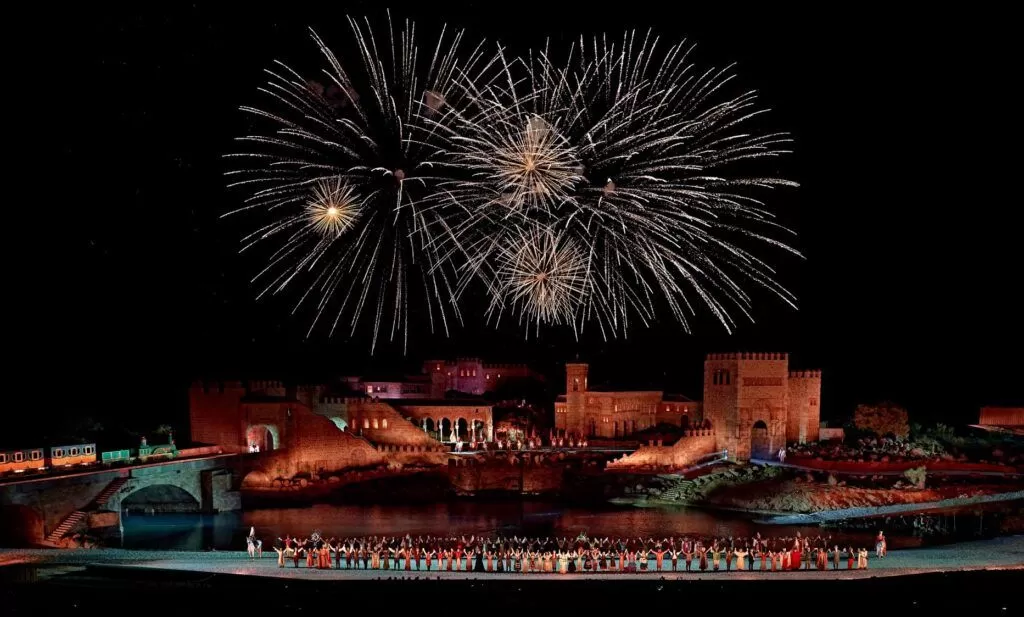 Carlos Alcaraz, Antonio Banderas, Bertín Osborne y el parque Puy du Fou España, premios ACPE de este año