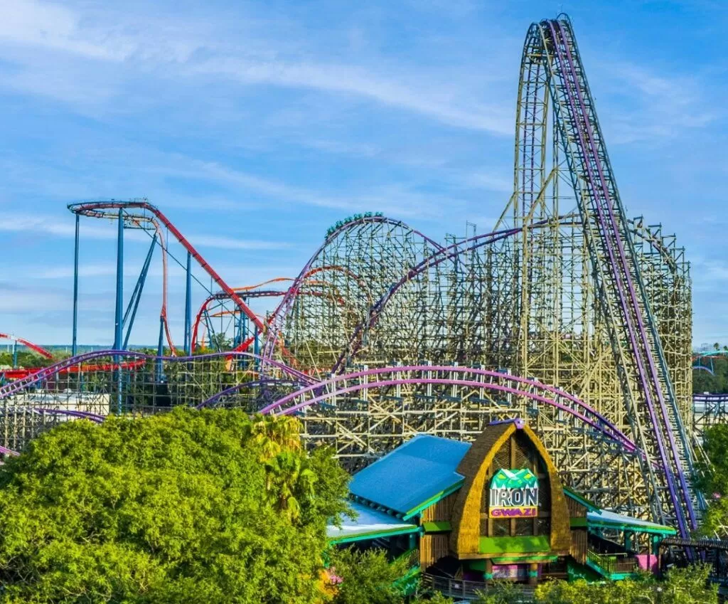 Serengeti Flyer, la atracción más alta y rápida del mundo de su tipo,  estrena oficialmente en Busch Gardens Tampa Bay