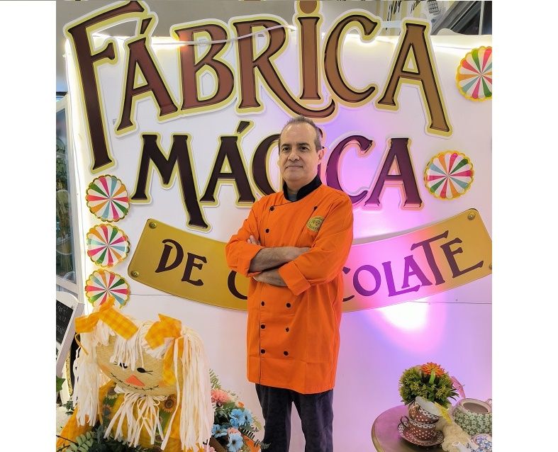 La Magia del Chocolate: Fábrica Mágica vs. Chocolatería Tradicional
