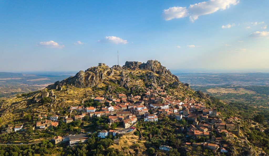 Retroceda en el tiempo en estas ciudades portuguesas