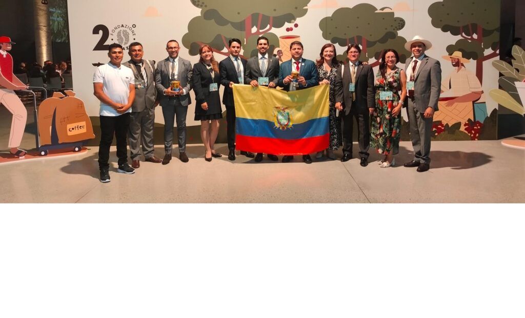 El Gobierno del Ecuador se asocia con el PNUD y Lavazza para producir café libre de deforestación y proteger su patrimonio forestal